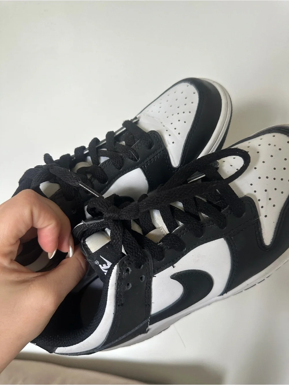 Nike Dunk Low Panda Black White Sneakers 6Y Youth / Women’s 7.5 EUC